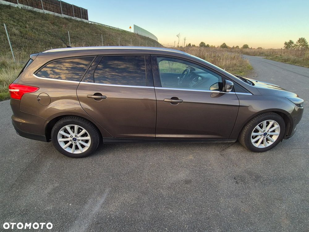 Ford Focus 1.0 EcoBoost Titanium - 8