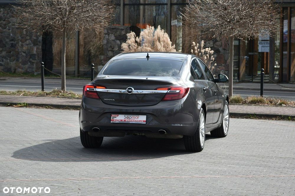 Opel Insignia 2.0 T Active 4x4 S&S - 21