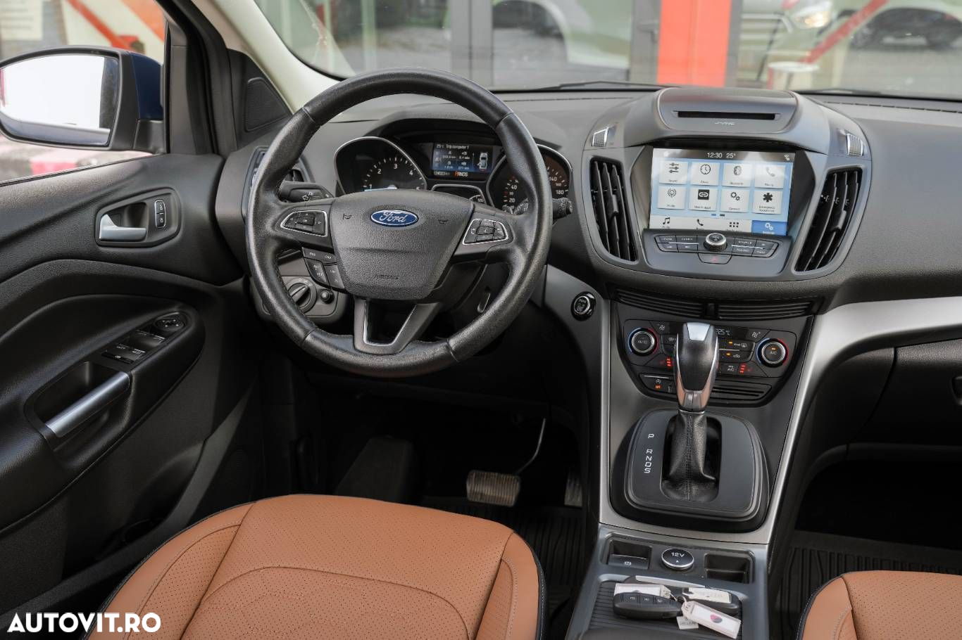 Ford Kuga - 16