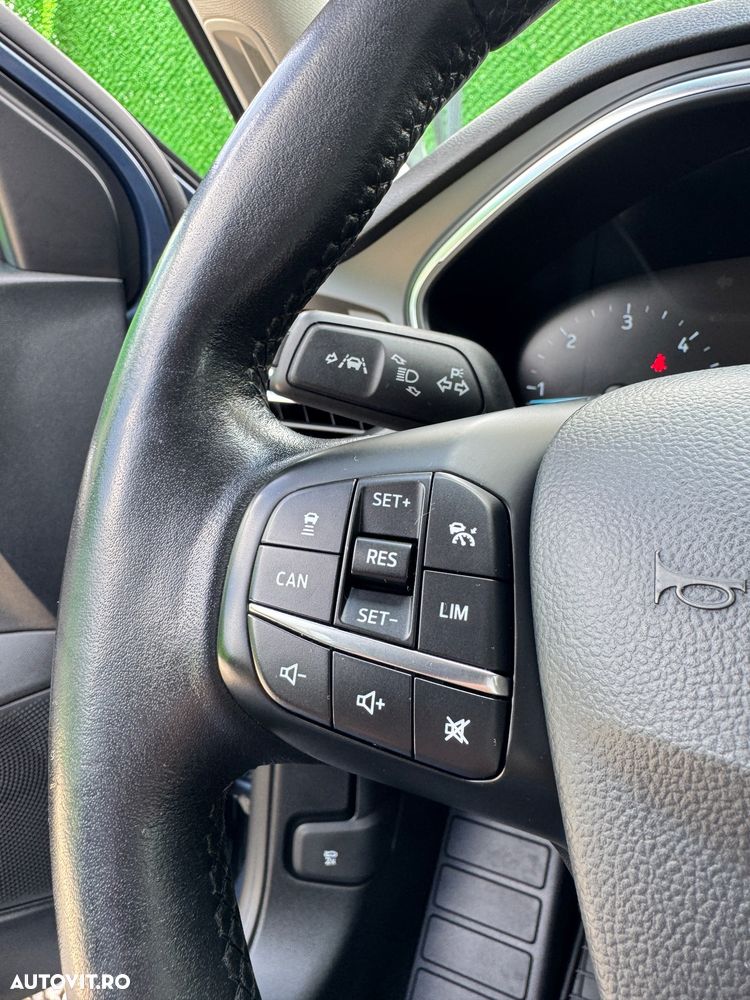 Ford Focus - 18