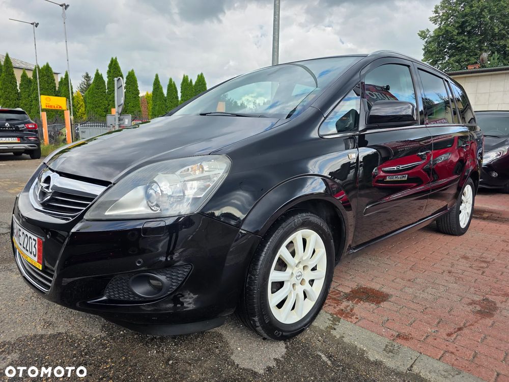 Opel Zafira 1.8 Design Edition - 4