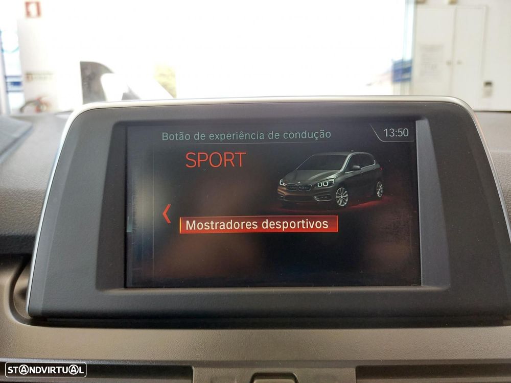 BMW 225xe Active Tourer Advantage - 34