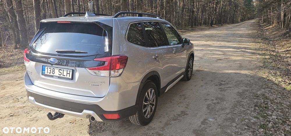 Subaru Forester 2.0ie Lineartronic Platinum - 4