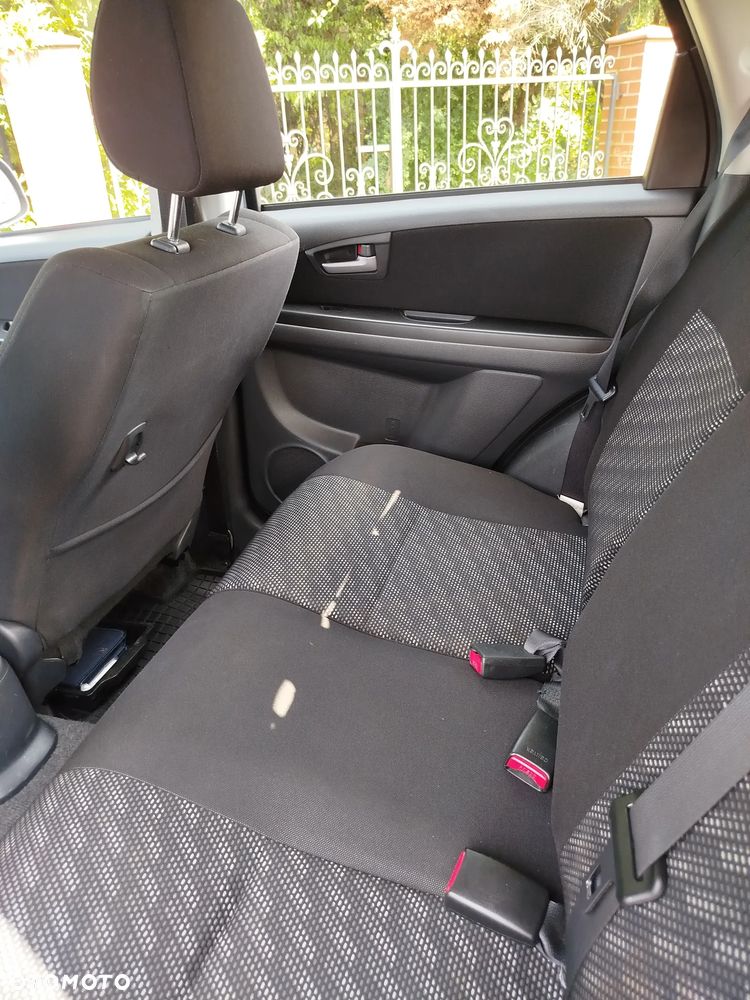 Suzuki SX4 1.6 GLX / Comfort - 8