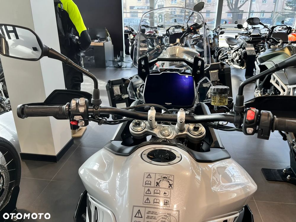 Triumph Tiger - 6