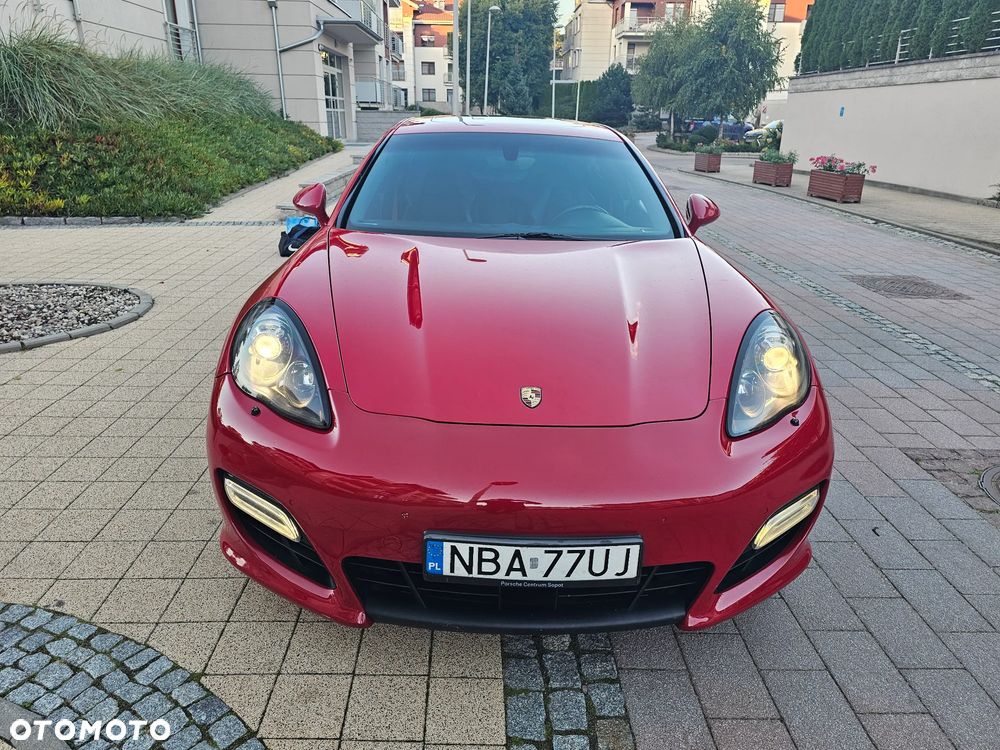 Porsche Panamera GTS - 8