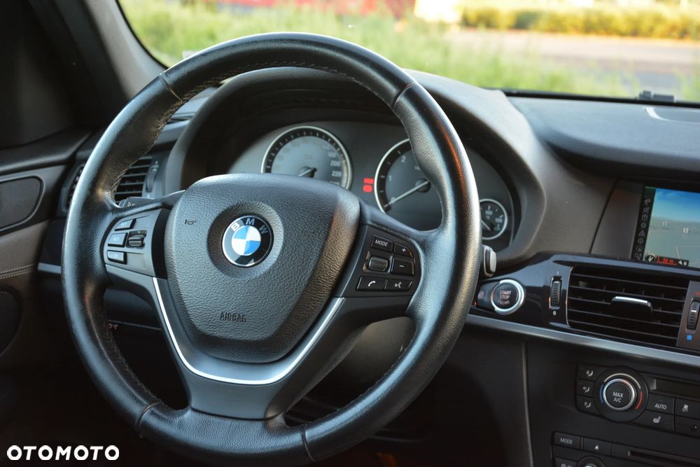 BMW X3 xDrive20d - 13