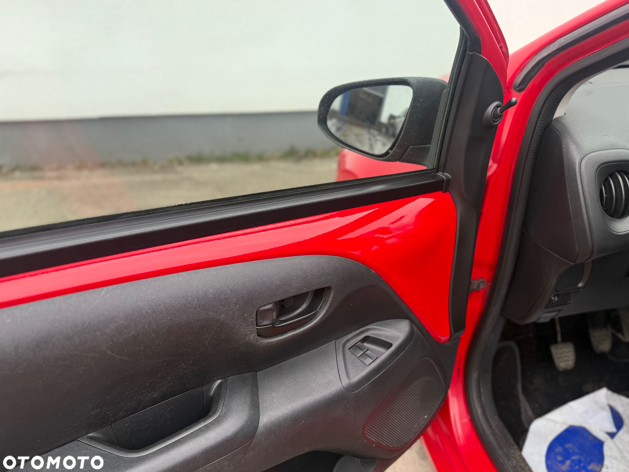 Toyota Aygo x-cite - 11