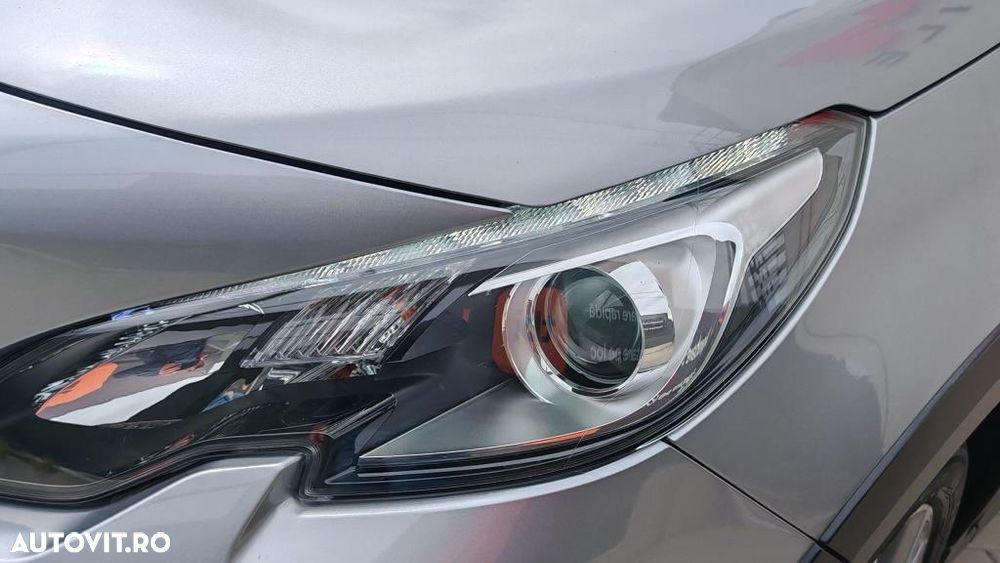 Peugeot 2008 PureTech 110 Stop&Start EAT6 Crossway - 27