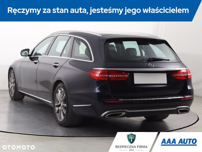 Mercedes-Benz Klasa E - 6