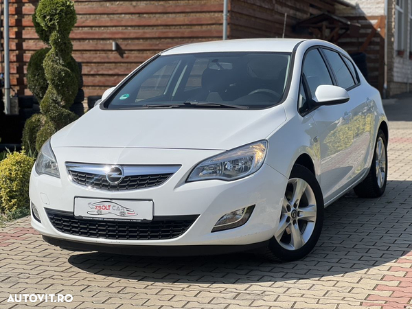 Opel Astra 1.7 CDTI DPF Active