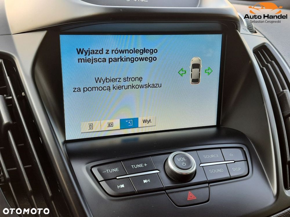 Ford Kuga 1.5 EcoBoost 2x4 Titanium - 33