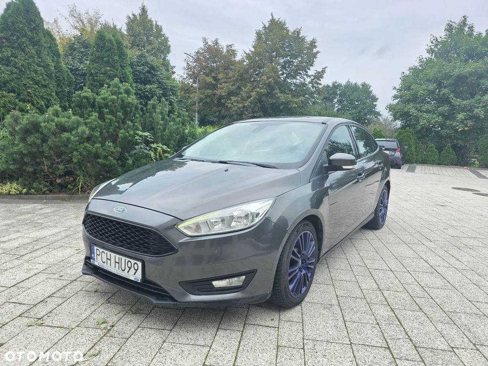 Ford Focus - 1