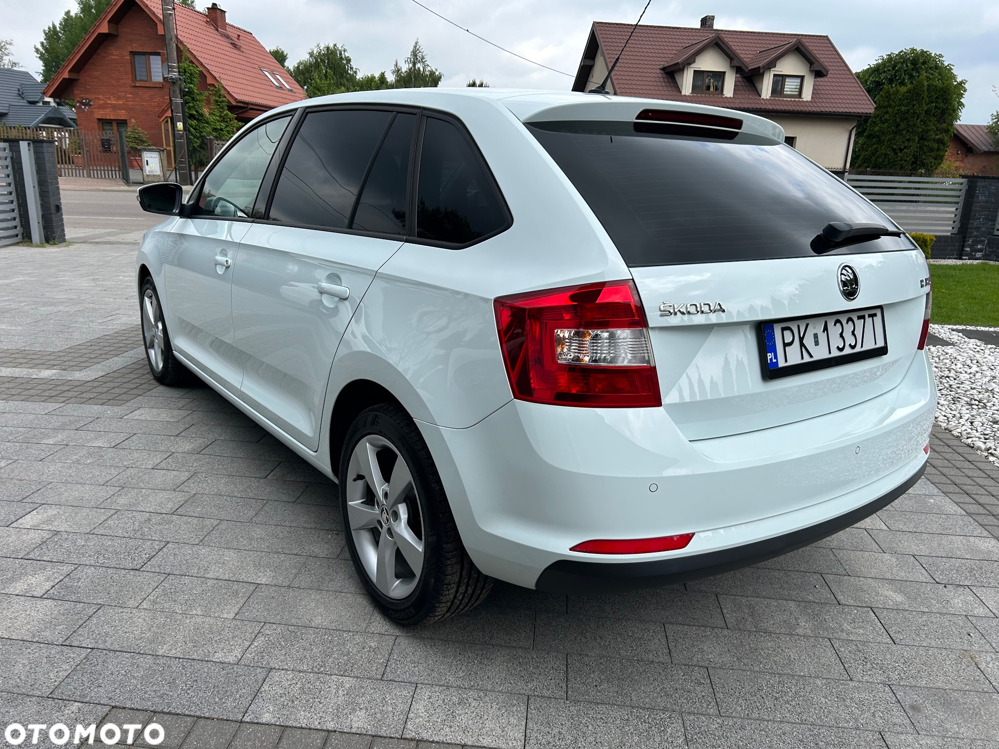Skoda RAPID Spaceback 1.2 TSI (Green tec) Active - 5