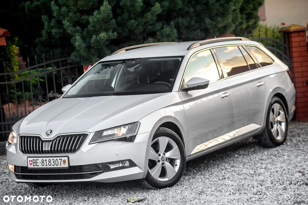 Skoda Superb 2.0 TDI 4x4 Ambition DSG - 6