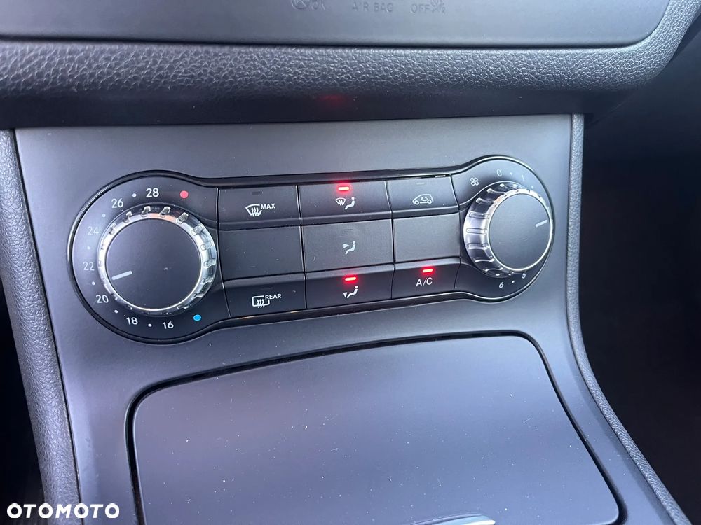 Mercedes-Benz Klasa B 180 CDI 7G-DCT - 27