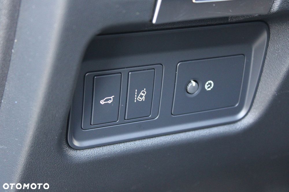 Jaguar E-Pace D240 AWD R-Dynamic SE - 25