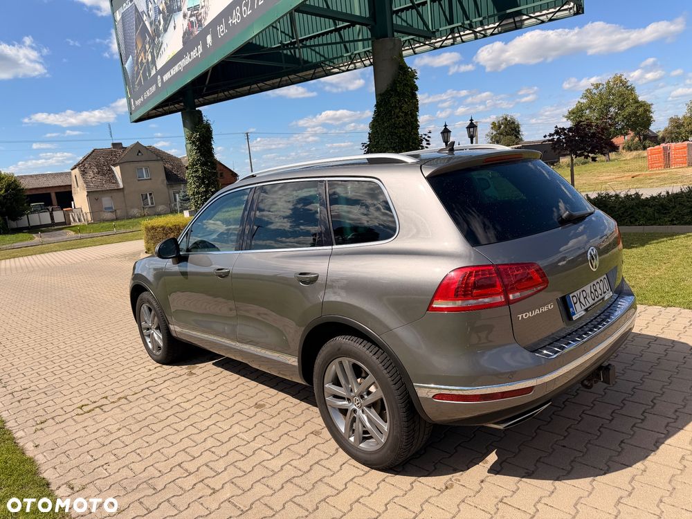 Volkswagen Touareg 3.0 V6 TDI SCR Blue Motion DPF Automatik Terrain Tech Executive Edition - 12