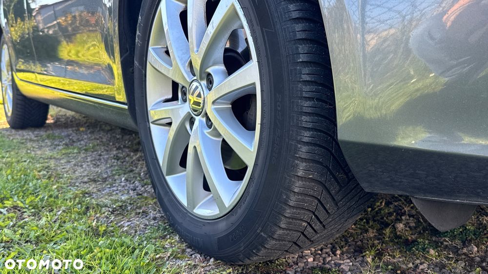 Volkswagen Golf 1.6 TDI BMT Comfortline - 13