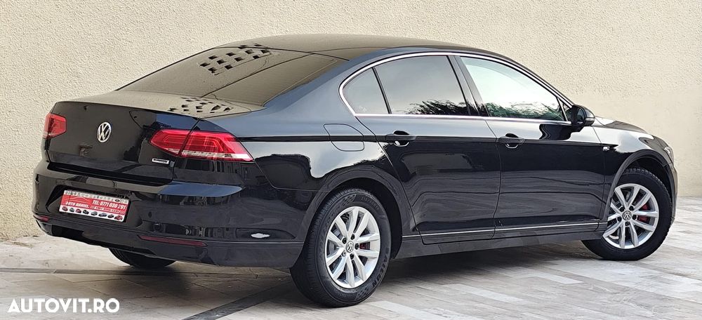 Volkswagen Passat - 3