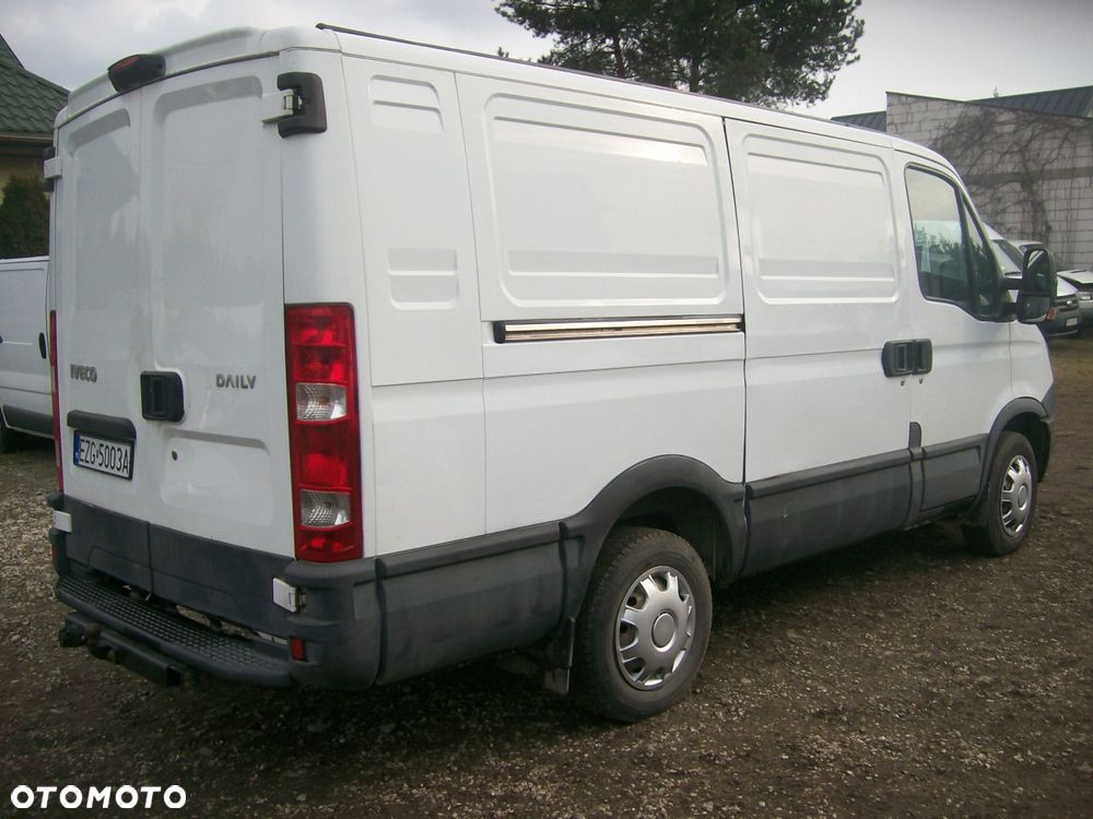 Iveco DAILY, L2 - H1, Długi - Niski - 3