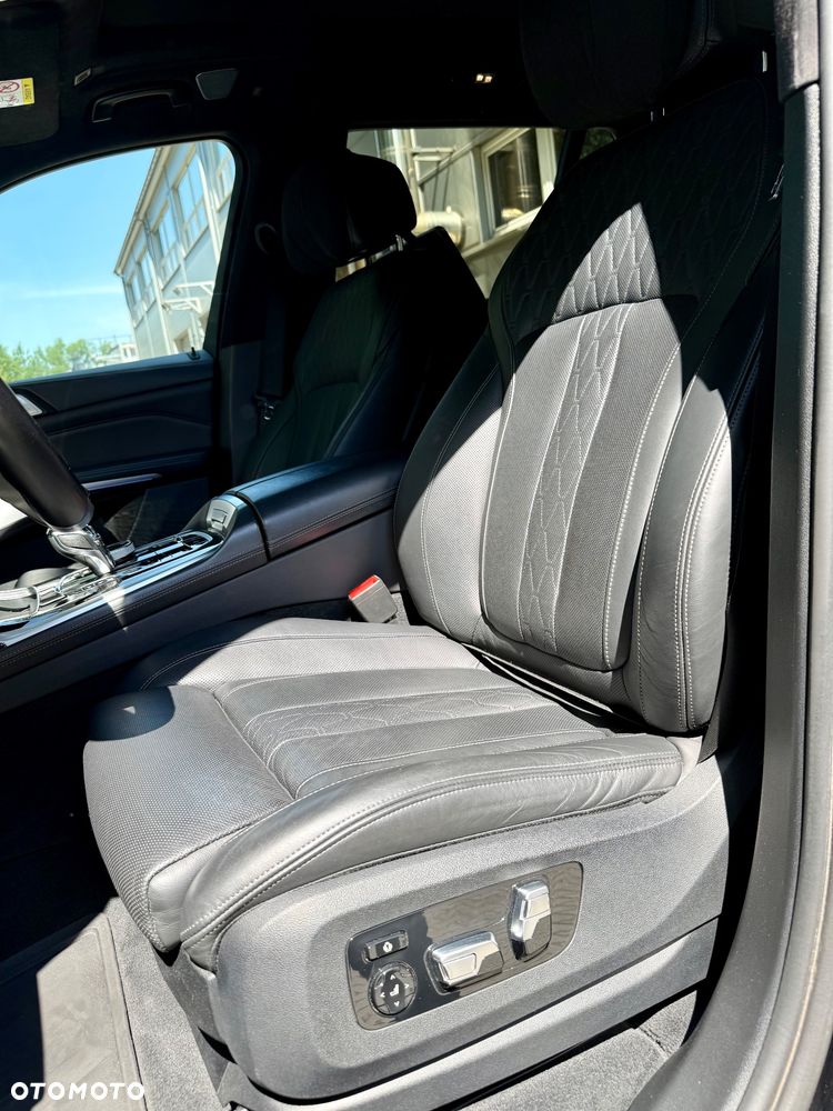 BMW X7 xDrive40d mHEV sport - 17