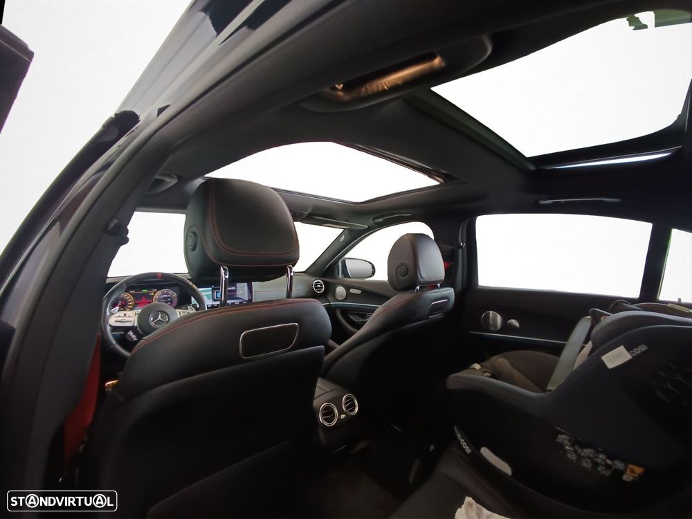 Mercedes-Benz E 53 AMG 4Matic+ - 51