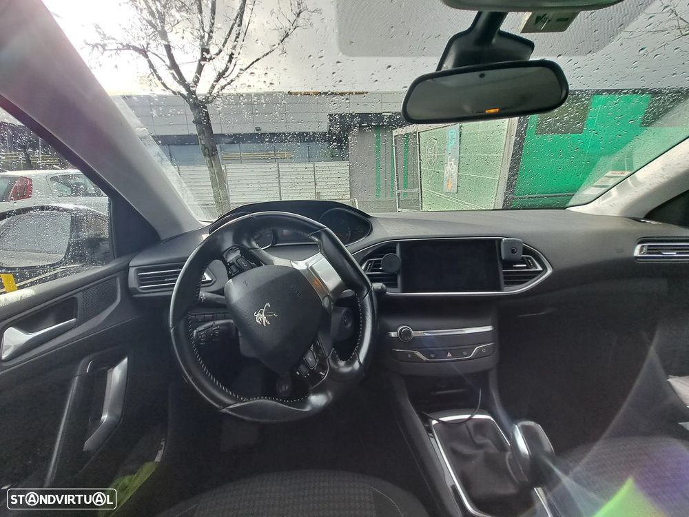 Peugeot 308 SW 1.6 BlueHDi Style - 6