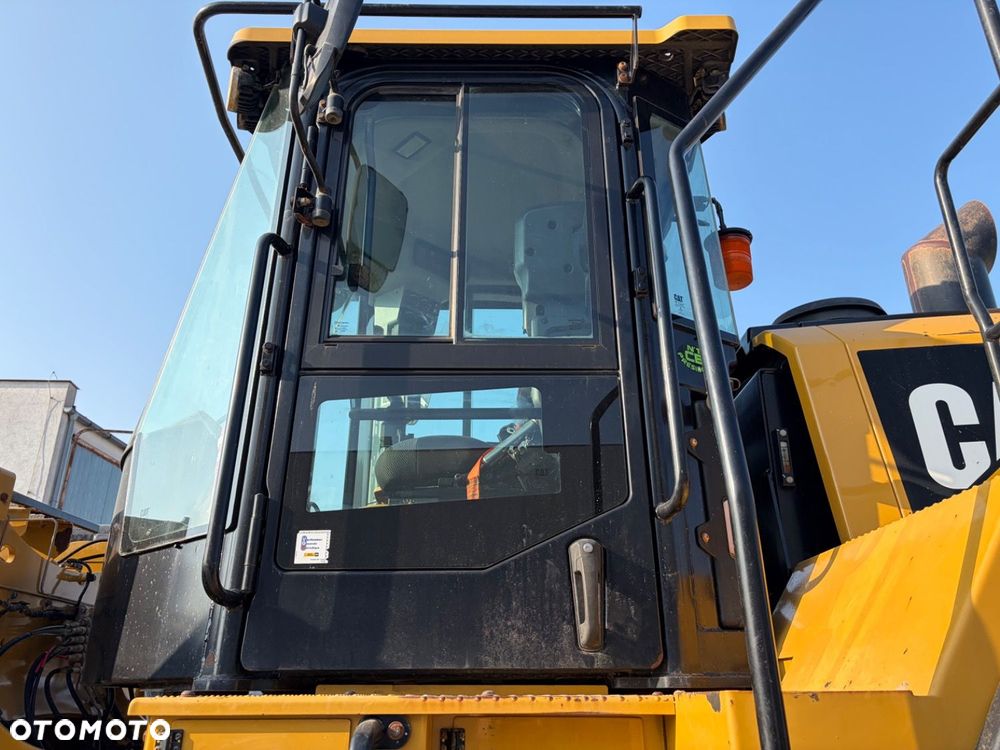 CAST 966 Mxe 4X4 - 10