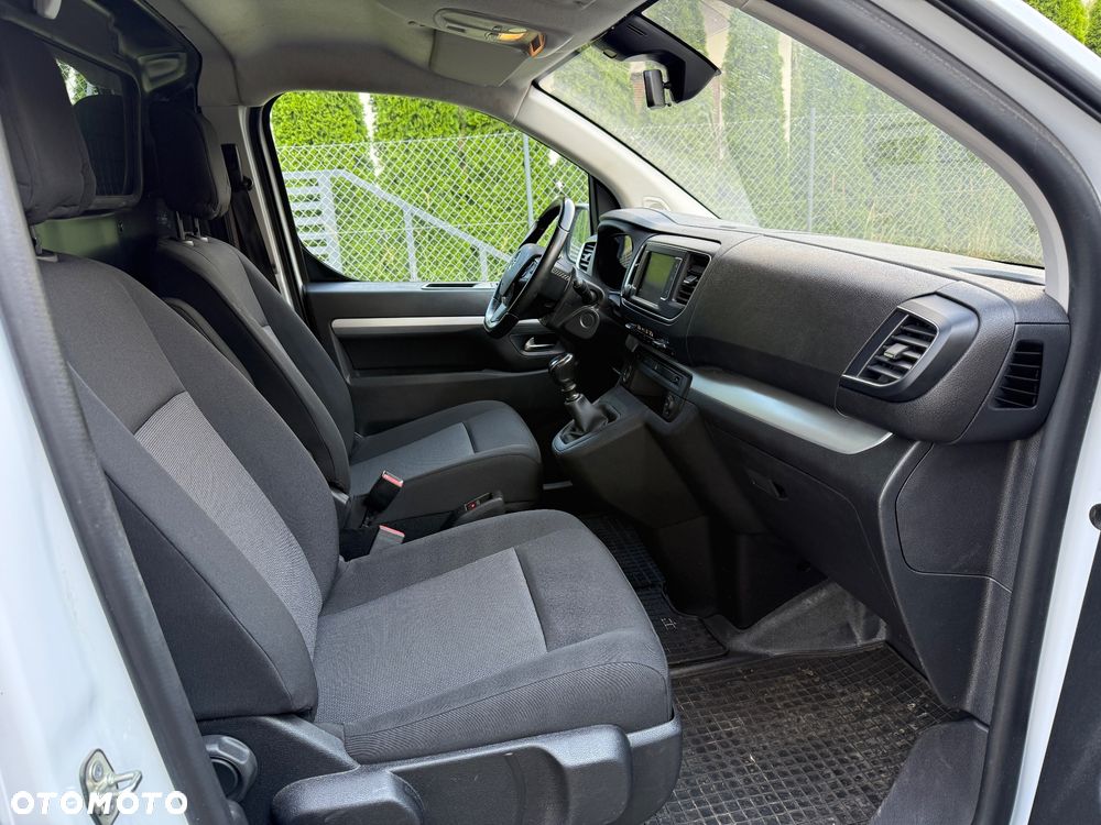 Opel Vivaro - 16