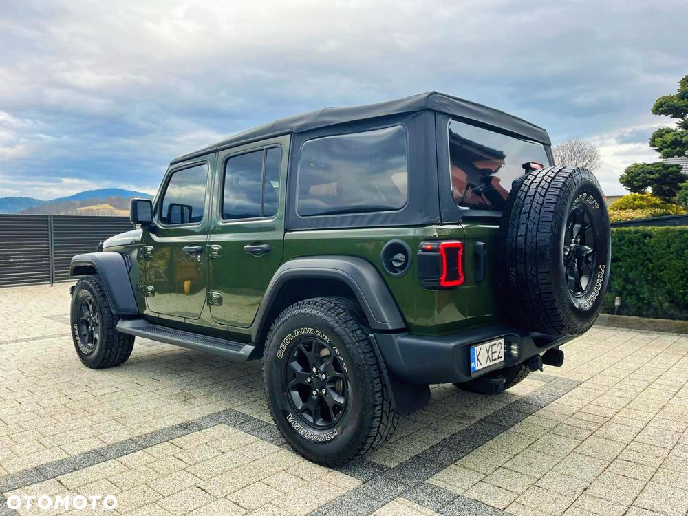 Jeep Wrangler - 4