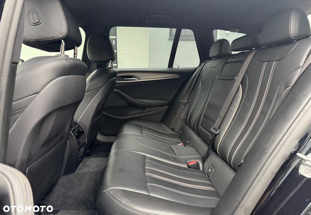 BMW Seria 5 520d M Sport Edition - 19