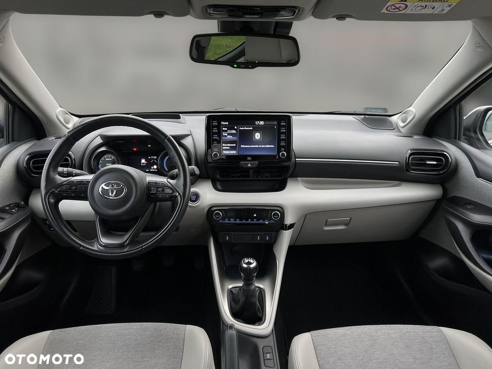 Toyota Yaris 1.5 Executive - 4