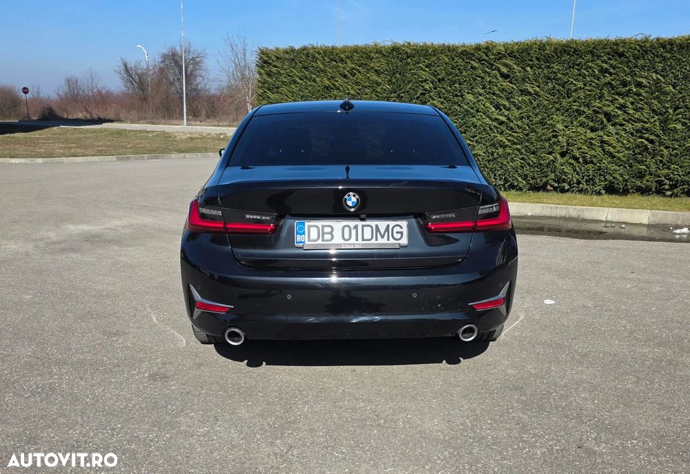 BMW Seria 3 320d xDrive Aut. - 5