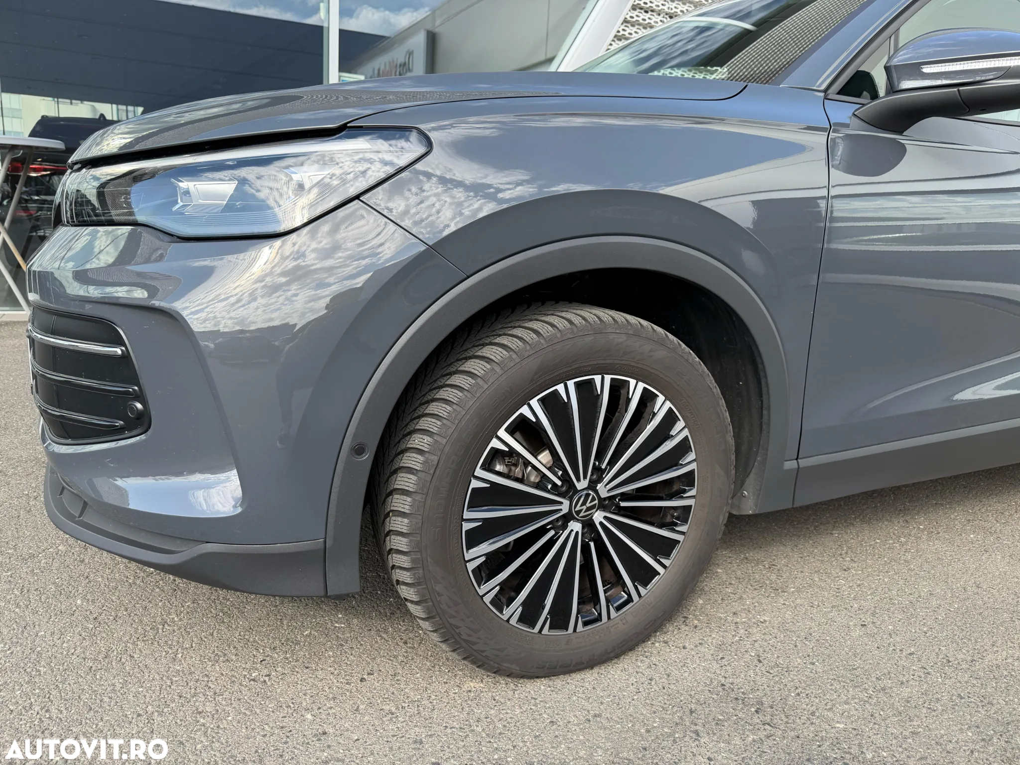Volkswagen Tiguan 2.0 TDI DSG 4Motion Advanced - 13