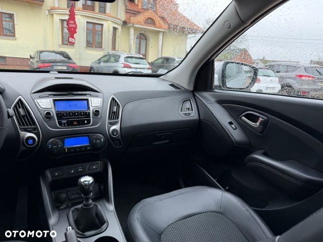 Hyundai ix35 - 13