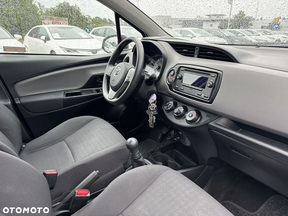 Toyota Yaris - 9