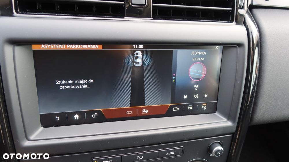 Land Rover Discovery 2.0 SD4 S - 11