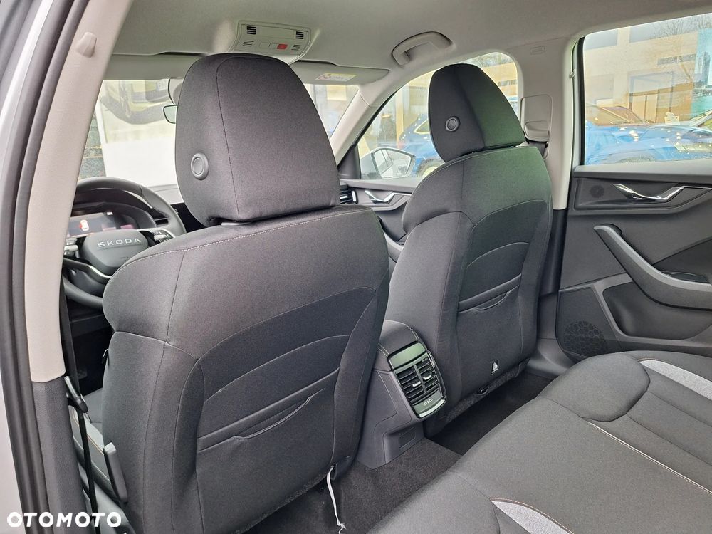 Skoda Kamiq 1.0 TSI Drive - 16