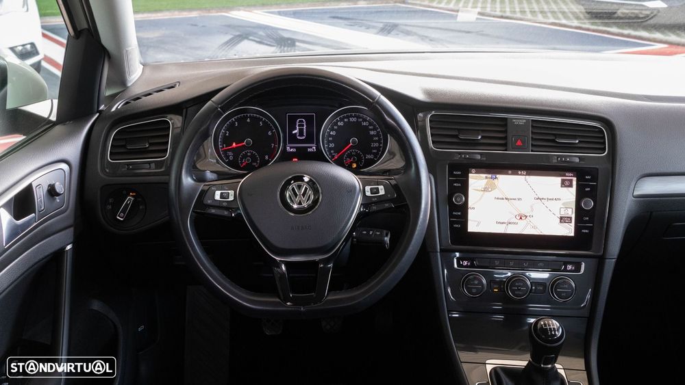 VW Golf 1.5 TSI BM Confortline - 5