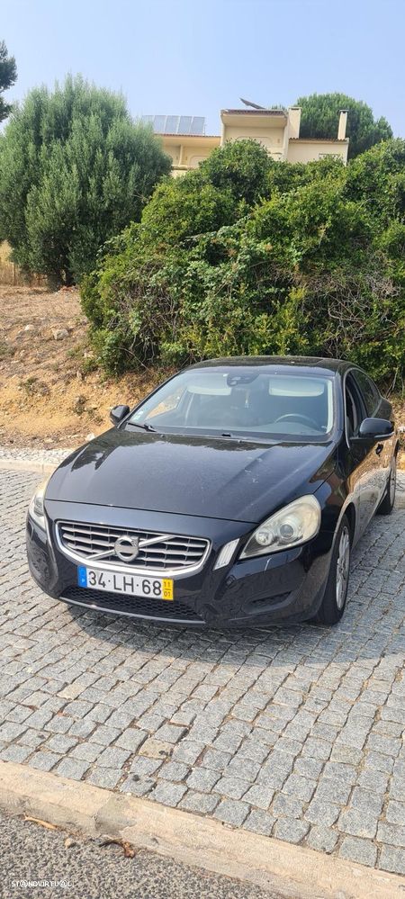 Volvo S60 2.0 D3 Momentum - 2