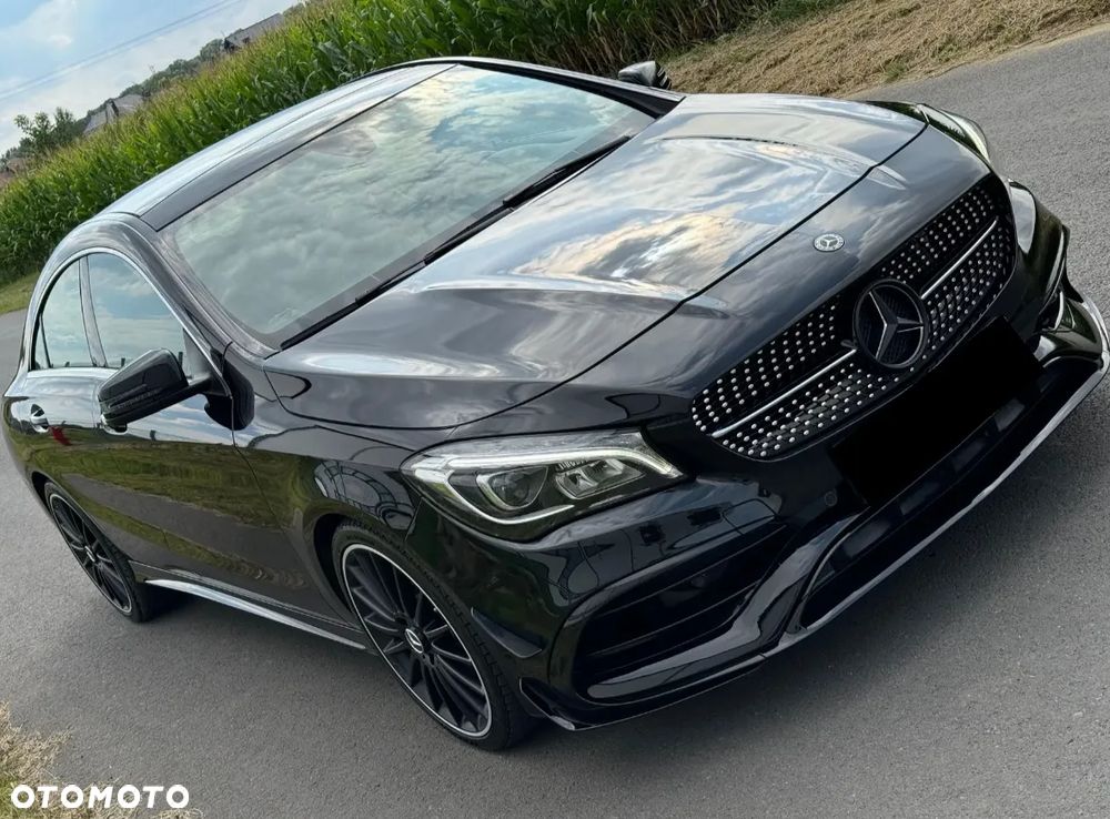 Mercedes-Benz CLA 250 4-Matic AMG Line - 4