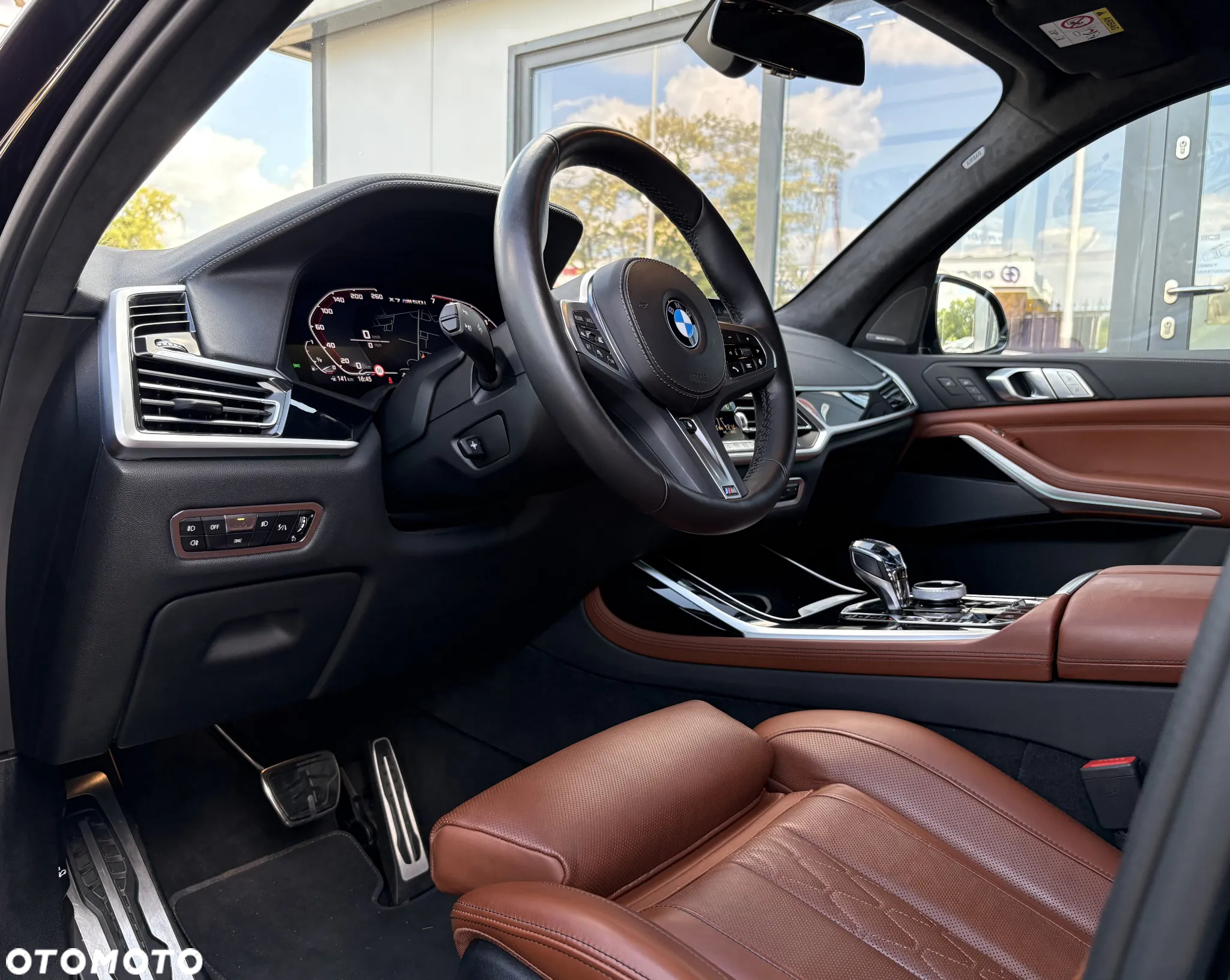 BMW X7 M50i sport - 13