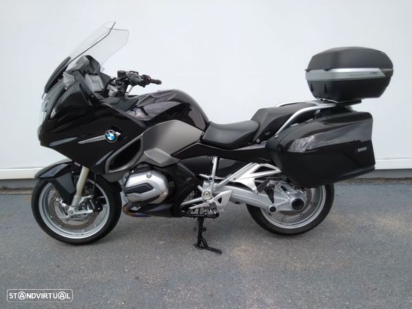 BMW R 1200 RT .