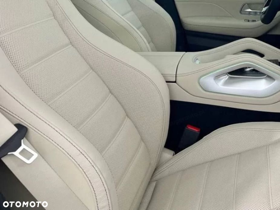 Mercedes-Benz GLE 300 d mHEV 4-Matic AMG Line - 7