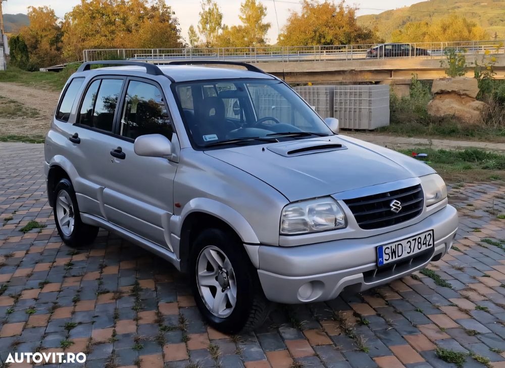 Suzuki Grand Vitara 2.0 TD Comfort - 2