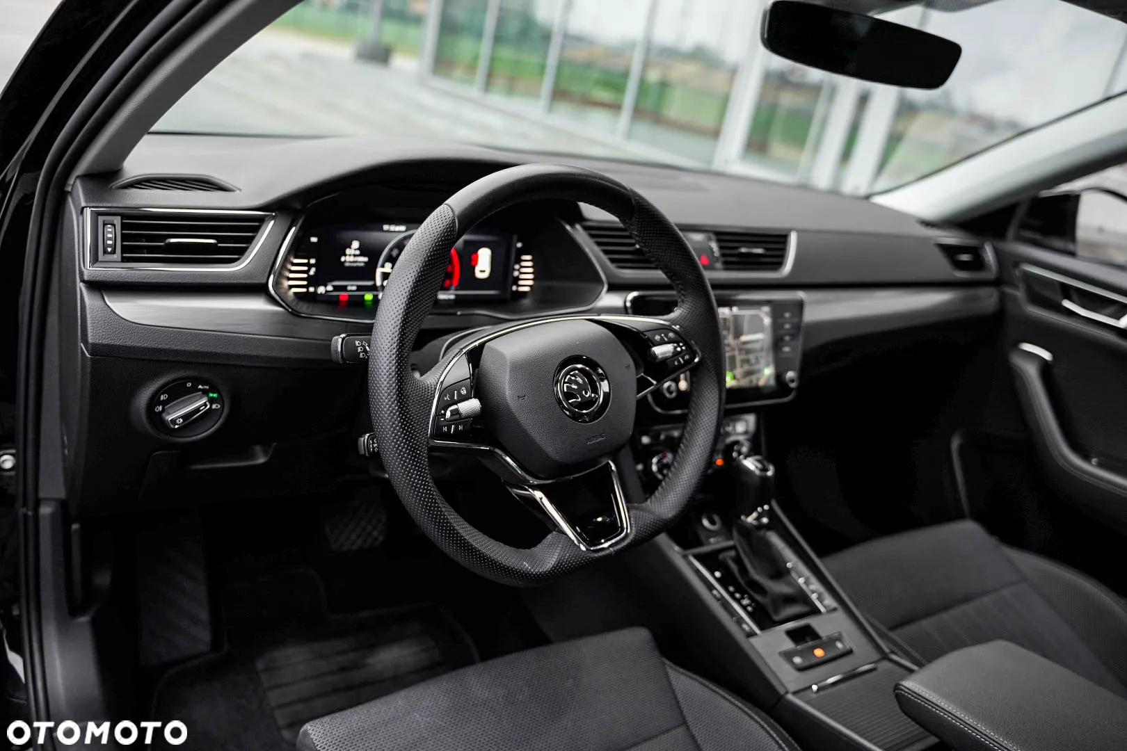 Skoda Superb 2.0 TSI Style DSG - 28