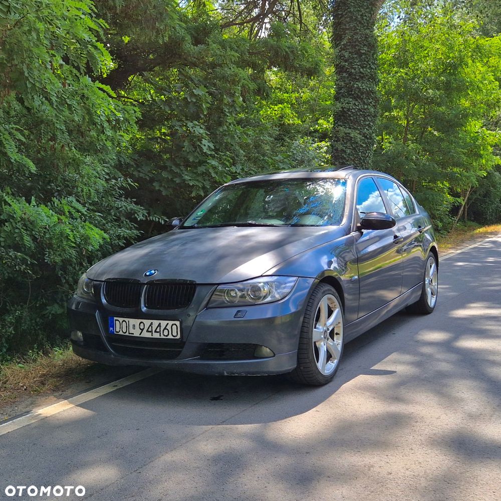 BMW Seria 3 - 1