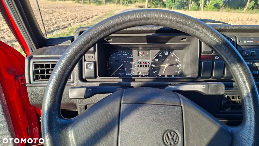 Volkswagen Golf 1.3 CL - 10