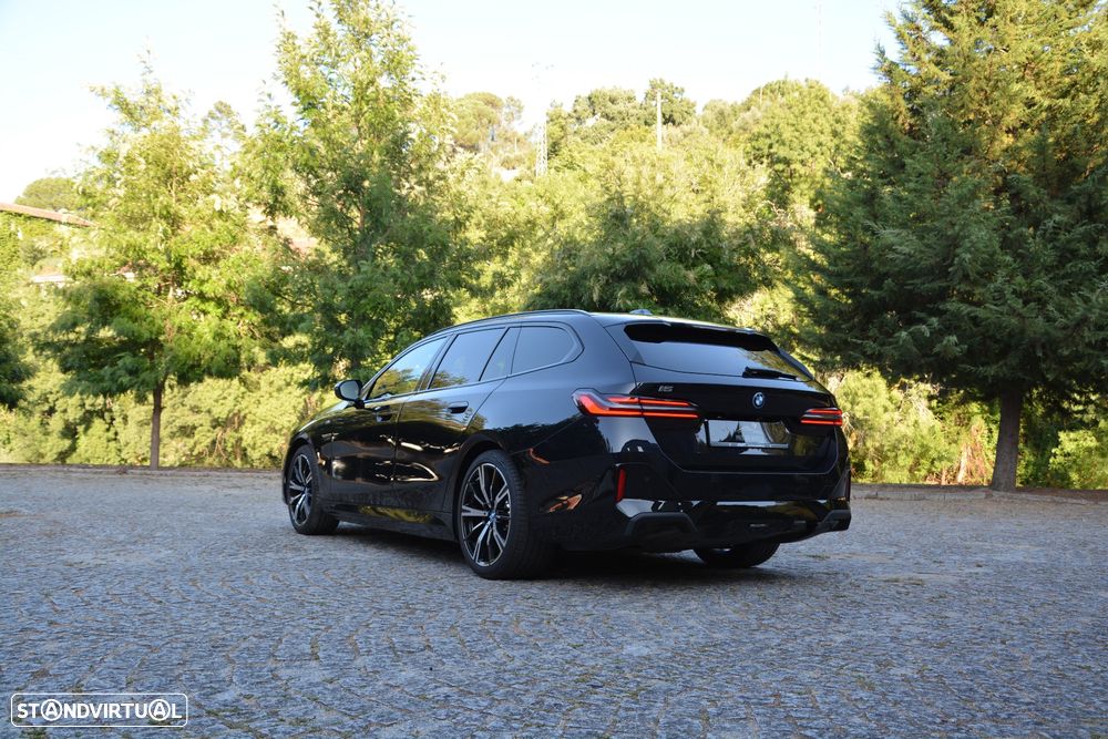 BMW i5 eDrive40 Pack Desportivo M Pro - 1